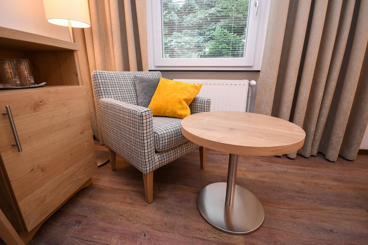 Seegasthof Hois'N Wirt - Hotel Mit Wellnessbereich กมุนเดน ภายนอก รูปภาพ