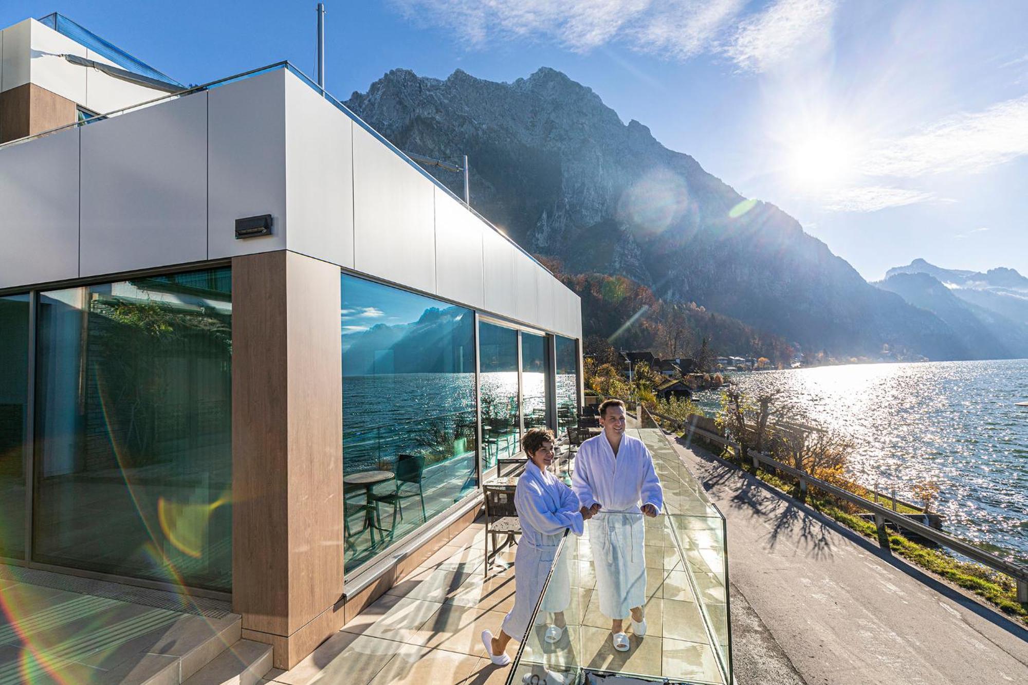 Seegasthof Hois'N Wirt - Hotel Mit Wellnessbereich กมุนเดน ภายนอก รูปภาพ