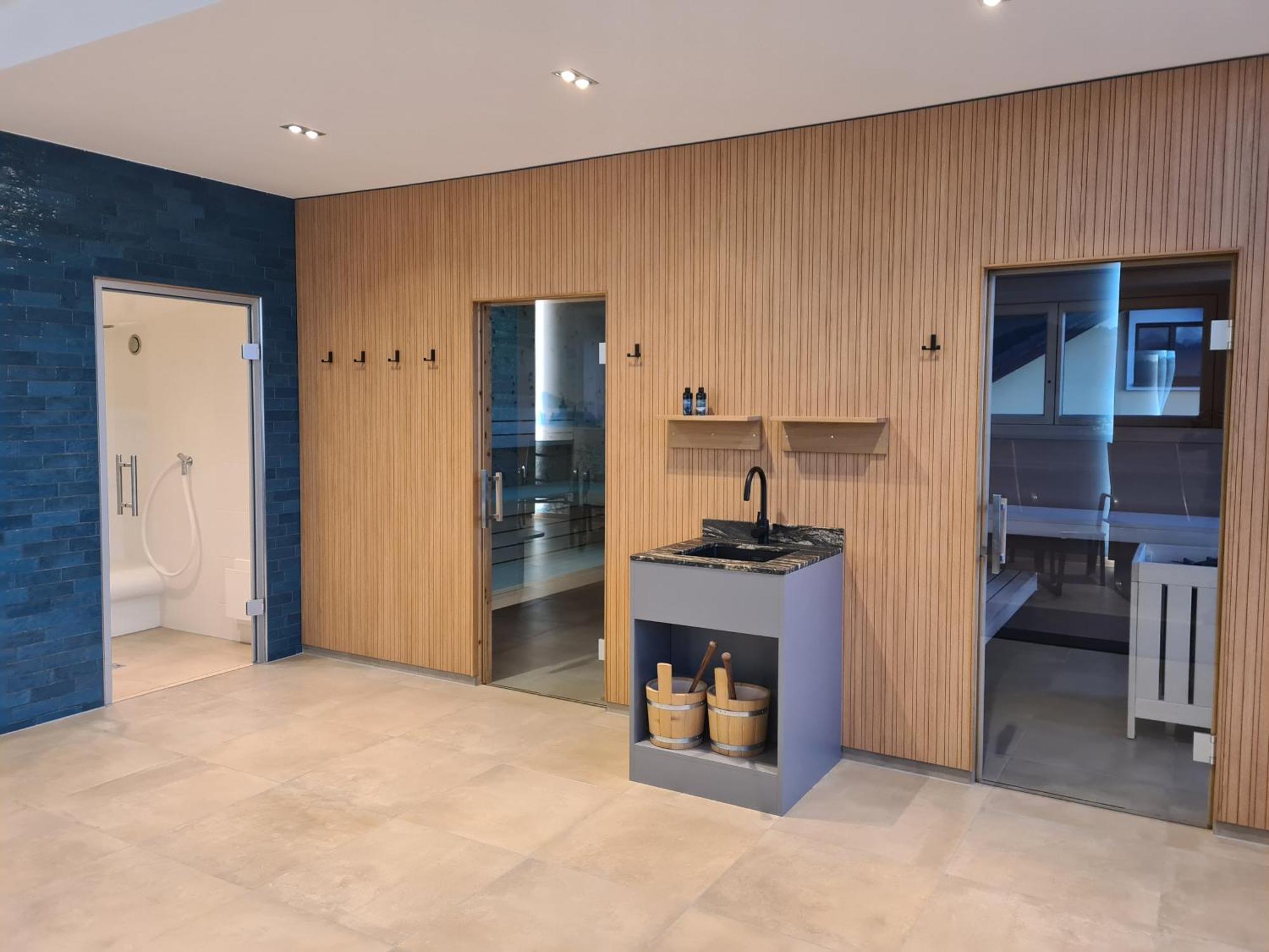Seegasthof Hois'N Wirt - Hotel Mit Wellnessbereich กมุนเดน ภายนอก รูปภาพ